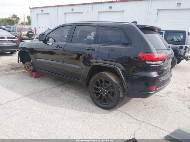 2018 JEEP GRAND CHEROKEE ALTITUDE 4X4 3