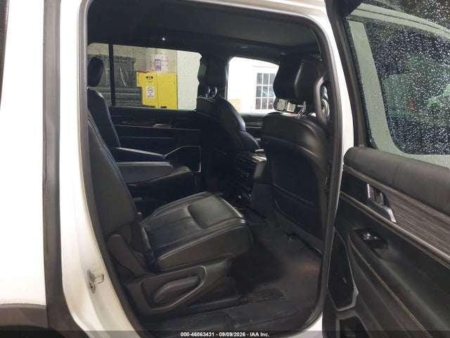 2022 JEEP WAGONEER SERIES III 4X4 8