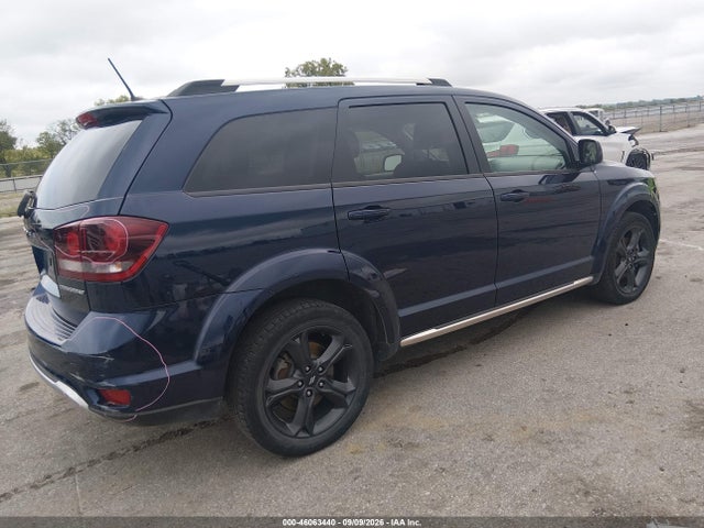 2018 DODGE JOURNEY CROSSROAD AWD 4