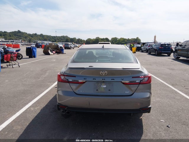 2026 TOYOTA CAMRY SE 16