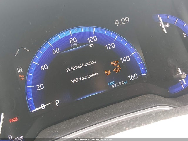 2022 TOYOTA COROLLA CROSS XLE 7