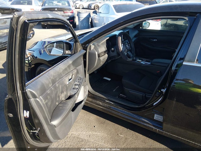2025 NISSAN SENTRA SV 5