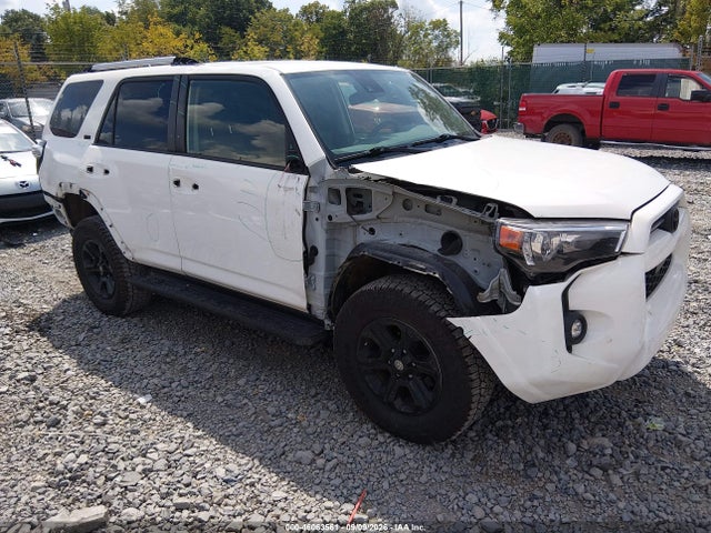 2021 TOYOTA 4RUNNER SR5