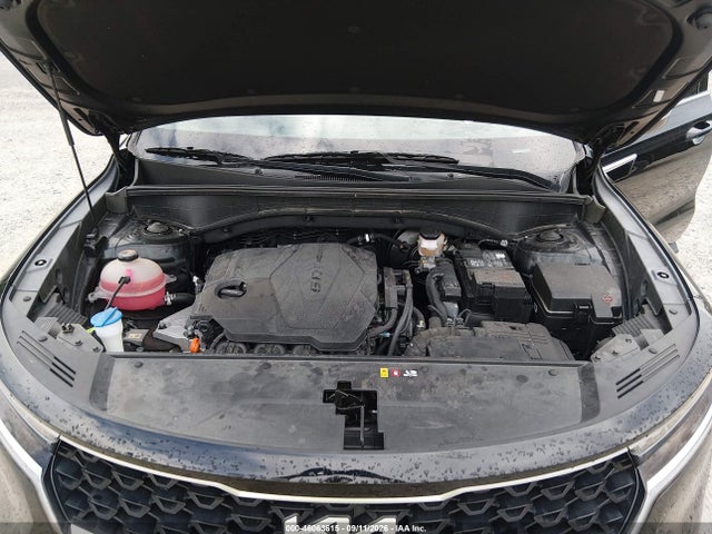 2023 KIA SORENTO LX 10