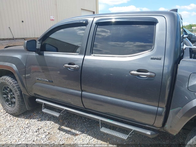 2022 TOYOTA TACOMA SR5 V6 15