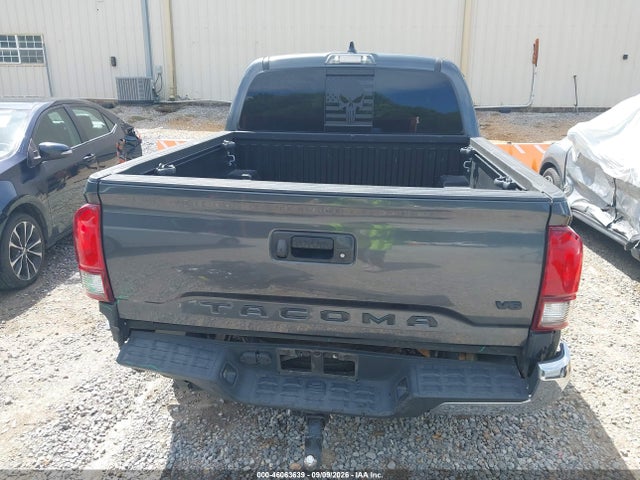 2022 TOYOTA TACOMA SR5 V6 17