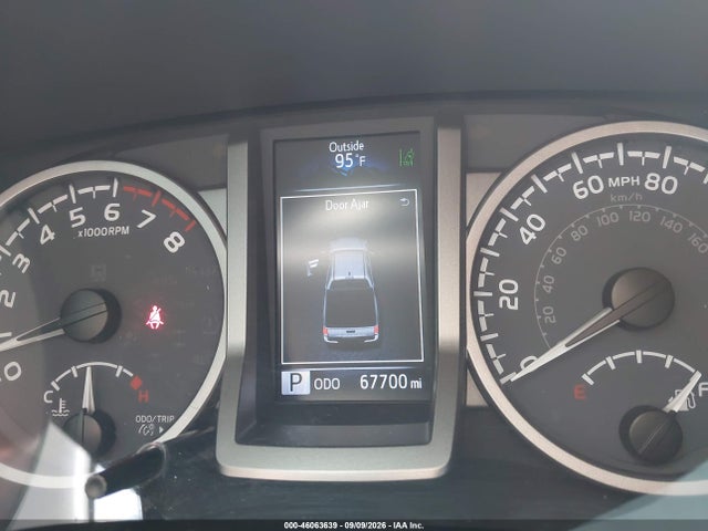 2022 TOYOTA TACOMA SR5 V6 7