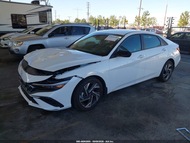 2025 HYUNDAI ELANTRA SEL SPORT 2