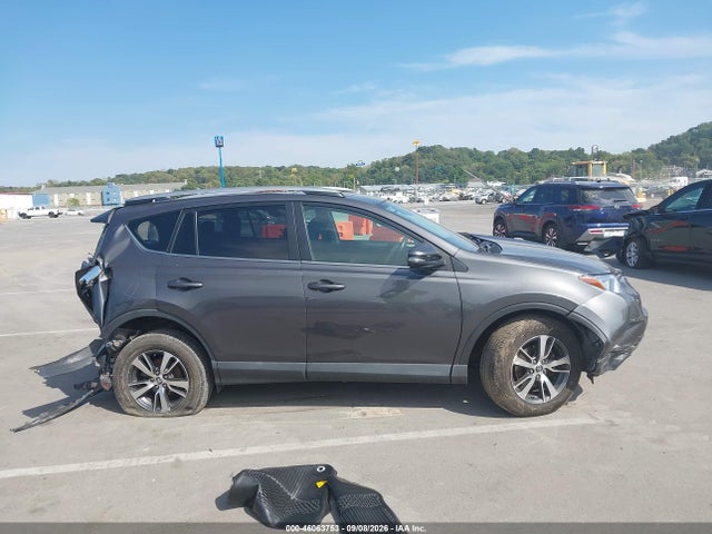 2017 TOYOTA RAV4 XLE 12