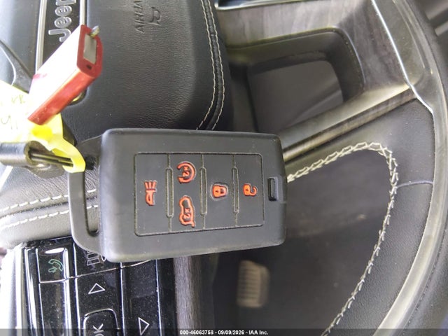 2023 JEEP GRAND CHEROKEE 4XE OVERLAND 11
