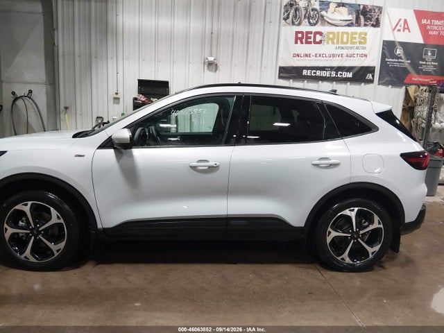 2025 FORD ESCAPE ST-LINE SELECT 14