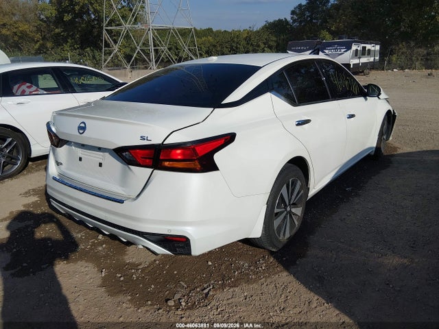 2022 NISSAN ALTIMA SL FWD 4