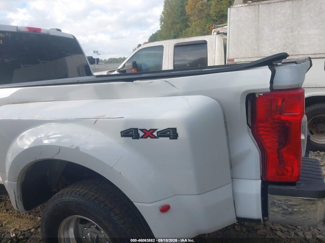 2022 FORD F-350 XL 6