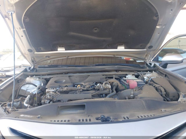 2021 TOYOTA CAMRY SE 10