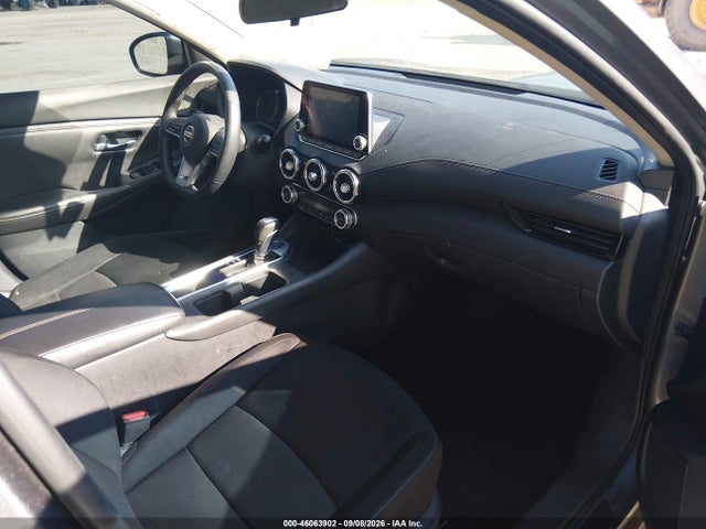2021 NISSAN SENTRA SV XTRONIC CVT 5