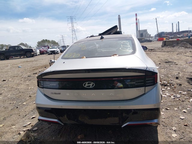 2026 HYUNDAI SONATA HYBRID LIMITED 16
