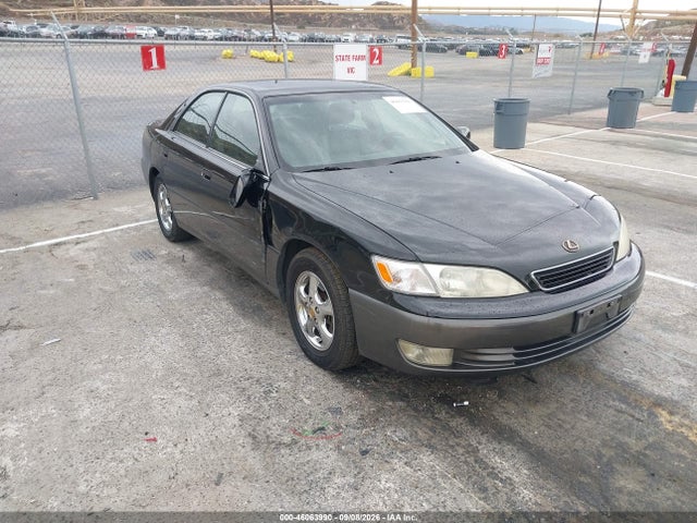1999 LEXUS ES 