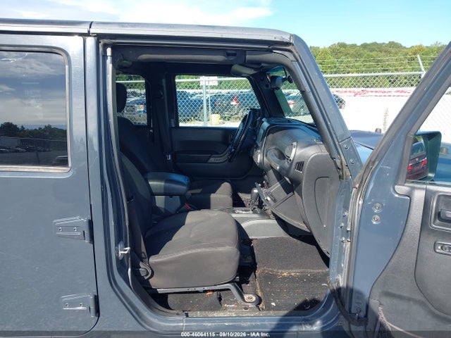 2017 JEEP WRANGLER UNLIMITED SPORT 4X4 5