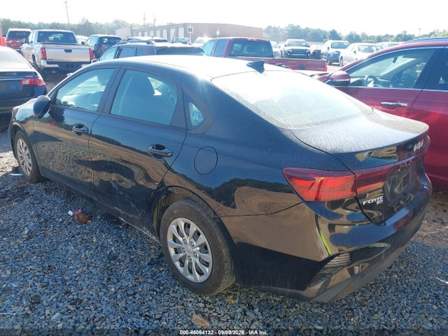 2022 KIA FORTE FE 3