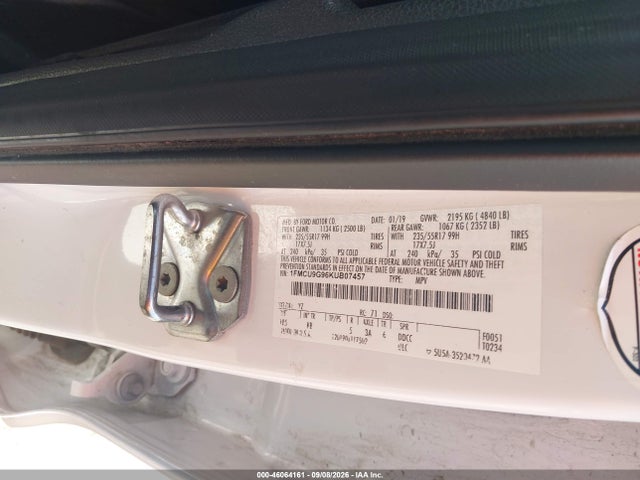 2019 FORD ESCAPE SE 17