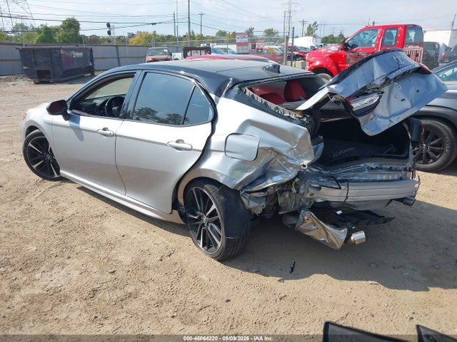 2019 TOYOTA CAMRY XSE V6 3