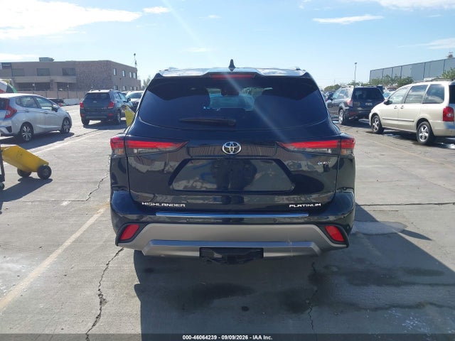 2026 TOYOTA HIGHLANDER HYBRID PLATINUM 16
