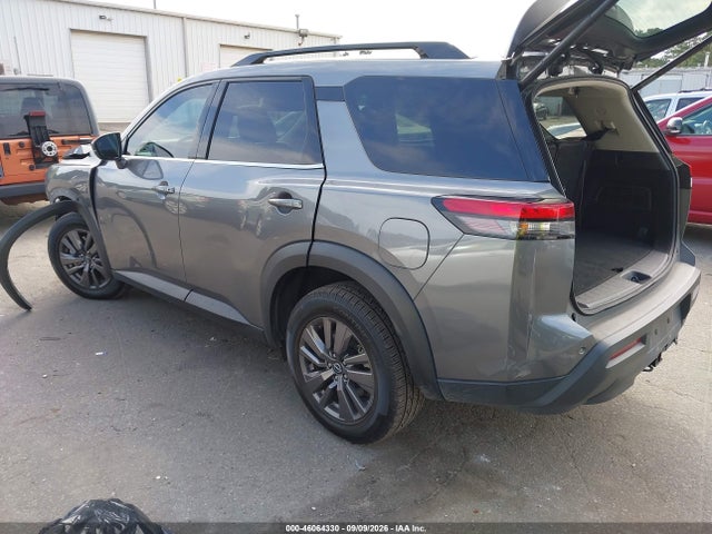 2022 NISSAN PATHFINDER SV 4WD 3