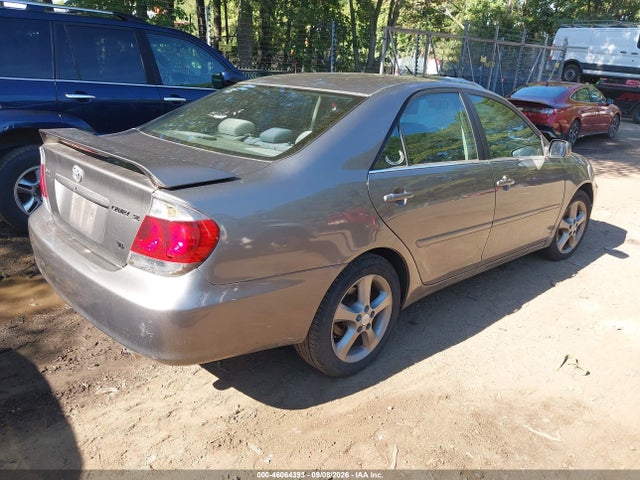 صورة 4 لـ 2005 Toyota CAMRY SE V6