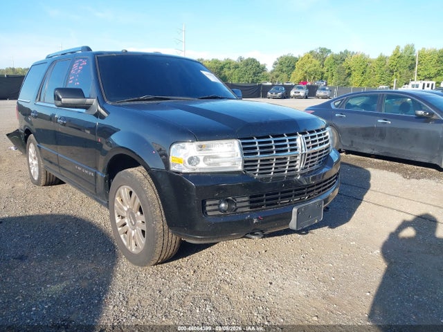 2011 LINCOLN NAVIGATOR 