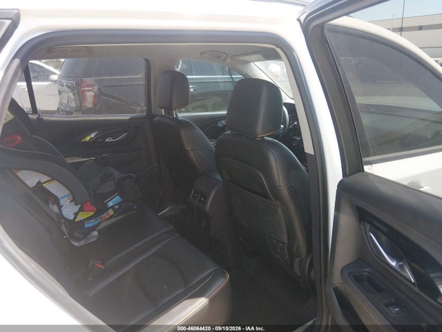 2022 GMC TERRAIN AWD AT4 8