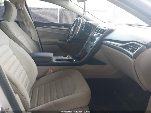 2017 FORD FUSION SE 5