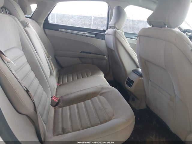 2017 FORD FUSION SE 8