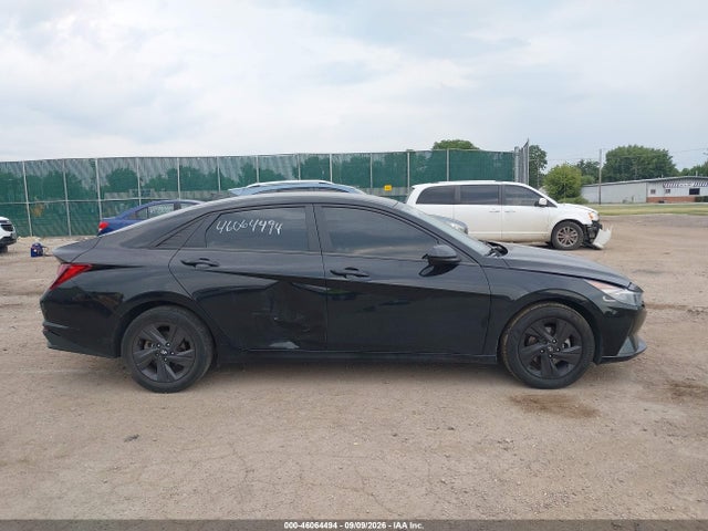 2022 HYUNDAI ELANTRA SEL 13
