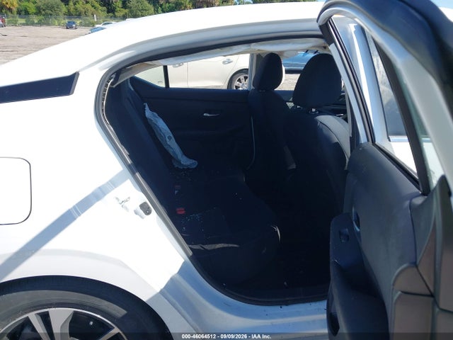 2023 NISSAN SENTRA SV XTRONIC CVT 8