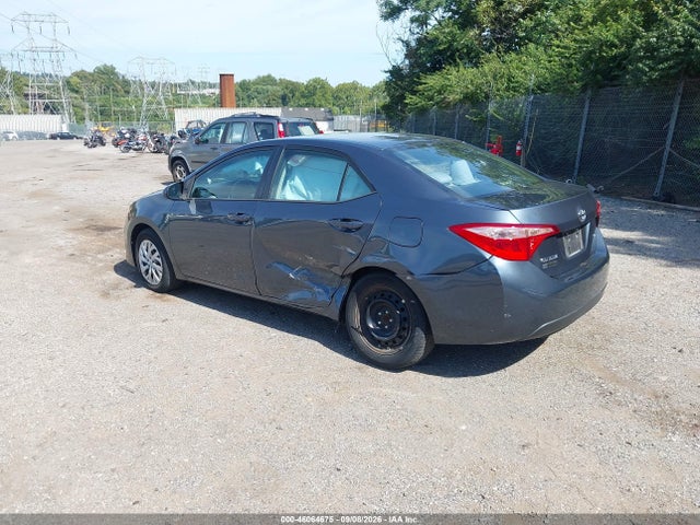 2017 TOYOTA COROLLA LE 3