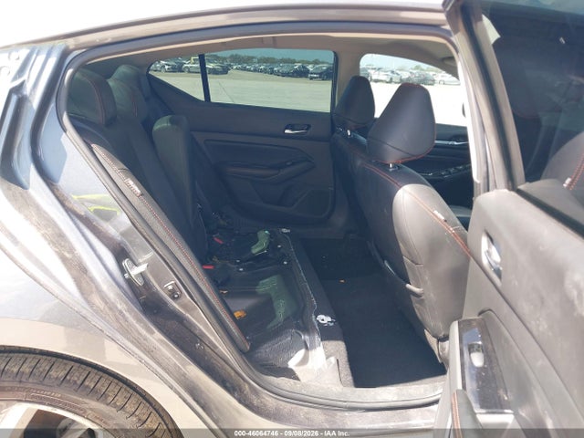 2023 NISSAN ALTIMA SR FWD 8