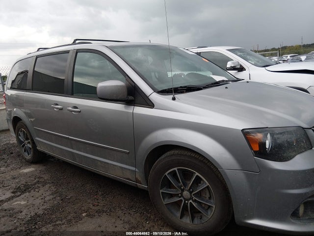 2017 DODGE GRAND CARAVAN GT 14