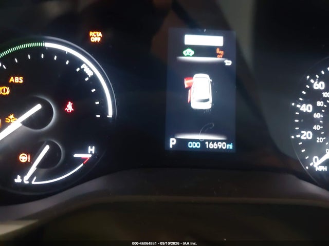 2022 TOYOTA SIENNA LE 15