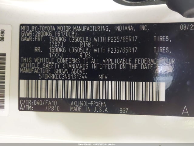 2022 TOYOTA SIENNA LE 9
