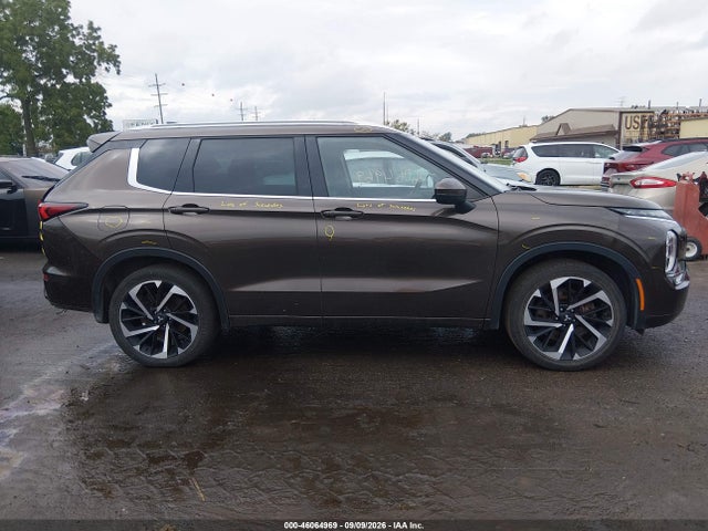 2022 MITSUBISHI OUTLANDER SEL 2.5 S-AWC/SEL LAUNCH EDITION S-AWC/SEL SPECIAL EDITION S-AWC 13