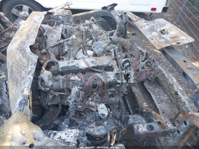 2024 FORD F-350 CHASSIS LARIAT 10