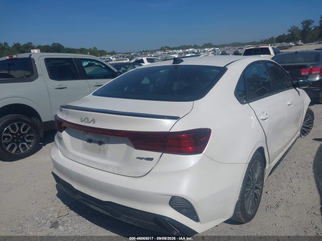 2023 KIA FORTE GT-LINE 4