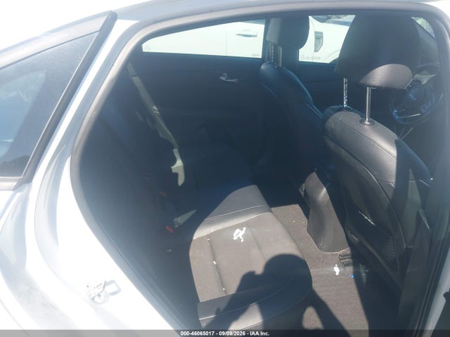 2023 KIA FORTE GT-LINE 8