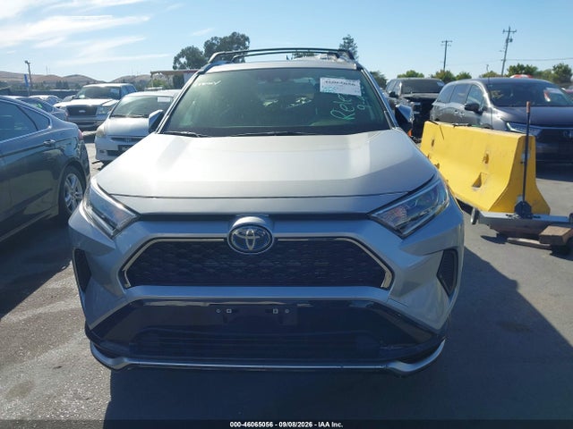 2021 TOYOTA RAV4 PRIME SE 12