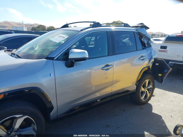 2021 TOYOTA RAV4 PRIME SE 14