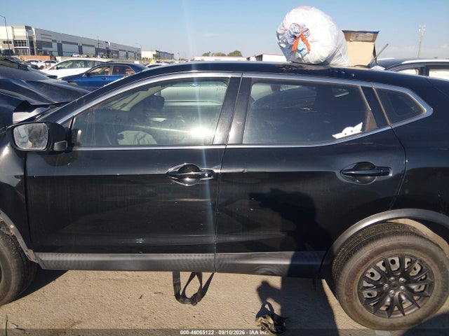 2019 NISSAN ROGUE SPORT S 13