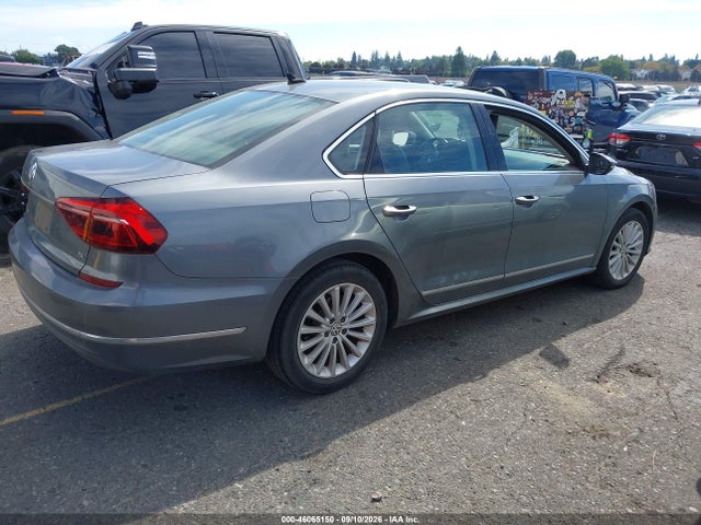 2017 VOLKSWAGEN PASSAT 1.8T SE 4