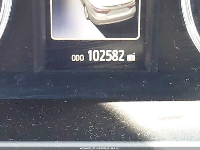 2017 TOYOTA CAMRY SE 14