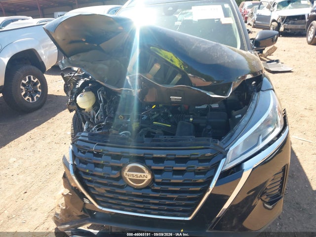 2021 NISSAN KICKS SV XTRONIC CVT 11