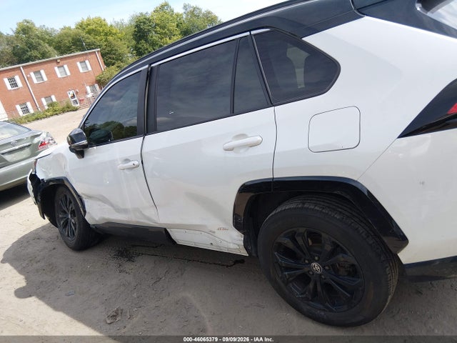 2022 TOYOTA RAV4 HYBRID XSE 13